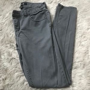 🛍SALE Forever21 gray jeans